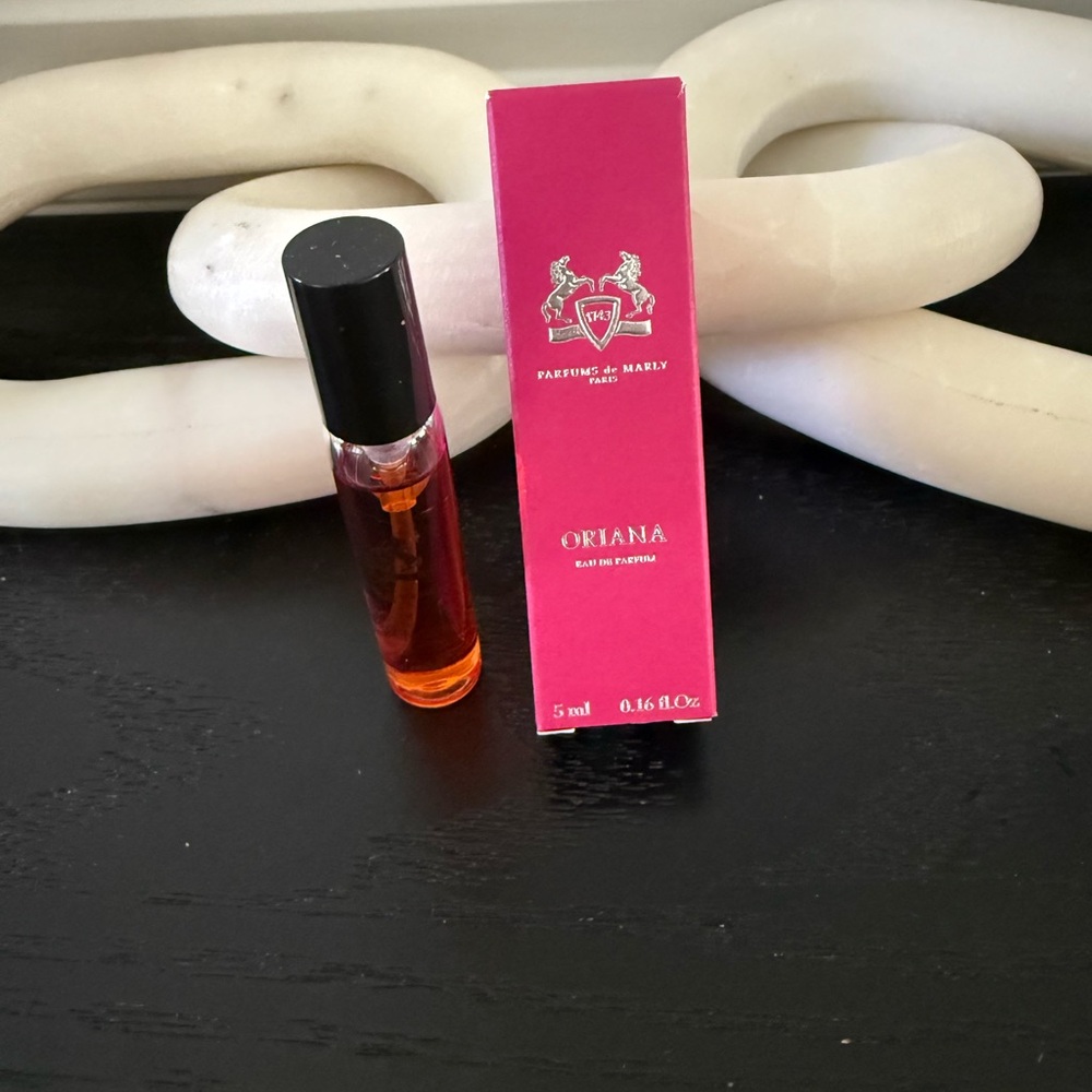 Oriana 5ml  parfum EDP Mini - travel spray brand new